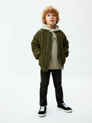 Джинсы Relaxed fit для мальчиков