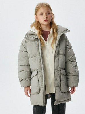 Зимняя стеганая куртка с трикотажным капюшоном для девочек, арт. 11851