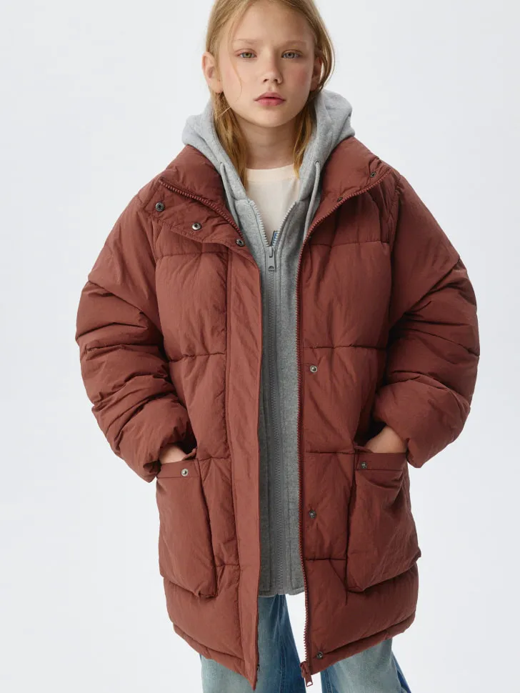 Зимняя стеганая куртка с трикотажным капюшоном для девочек, коричневый, арт. 11884