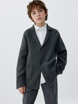 Вязаный пиджак для мальчиков, арт. 12135