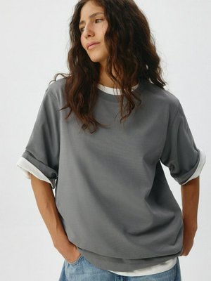 Базовая футболка ALBA оверсайз, арт. 12248