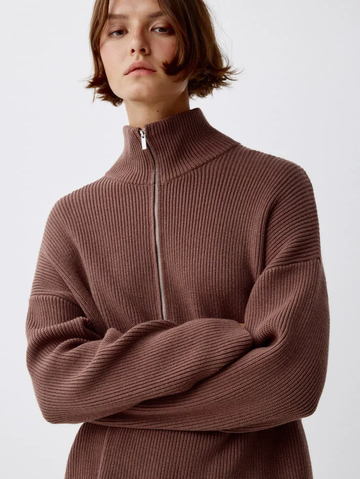 Вязаный джемпер с воротником-стойкой на молнии, розовый, арт. 12437