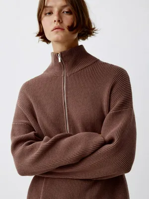 Вязаный джемпер с воротником-стойкой на молнии, арт. 12437