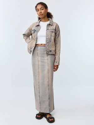 Джинсовая куртка с винтажной стиркой, арт. 12623