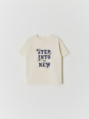 Футболка с принтом, бежевый, арт. FBT001