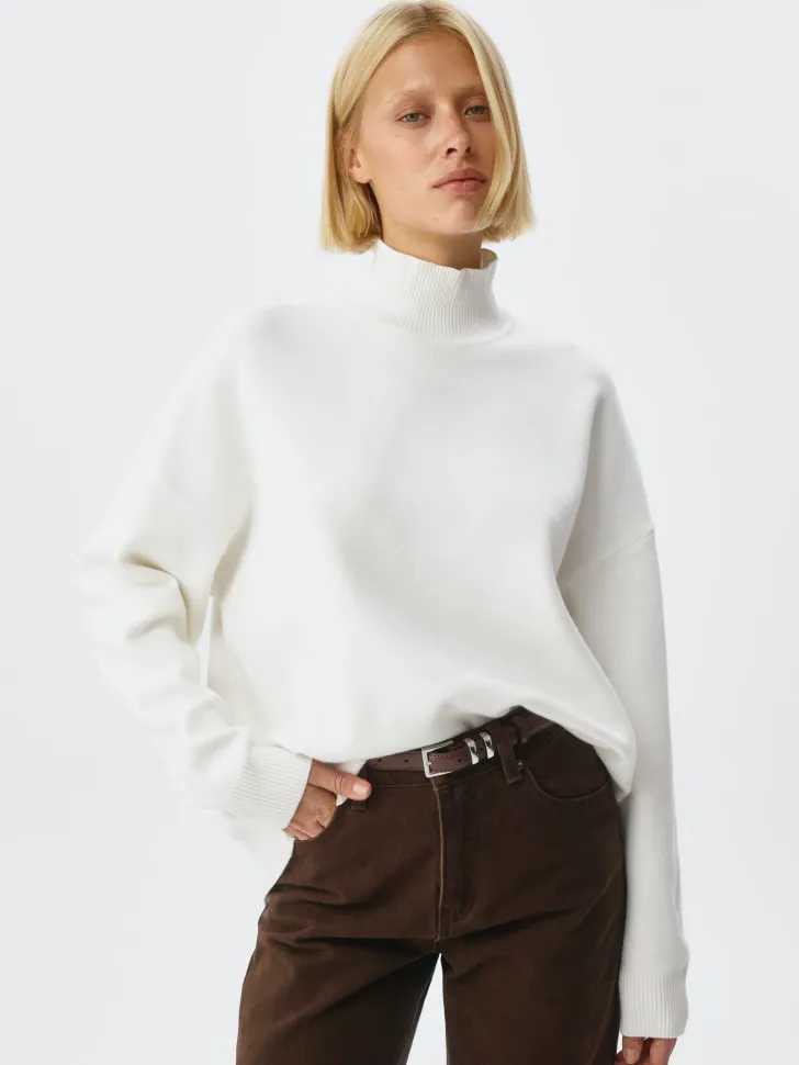 Свитер с воротником-стойкой, белый, арт. 12863