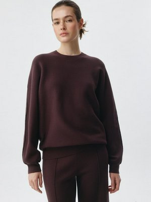 Вязаный джемпер жаккардовой вязки, арт. 12871