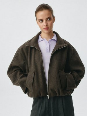 Короткое полупальто из драпа, коричневый, арт. Неизвестен