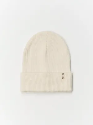 Трикотажная шапка с патчем для девочек, молочный, арт. 000