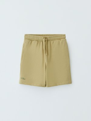 Трикотажные шорты для мальчиков, бежевый, арт. KSHM001