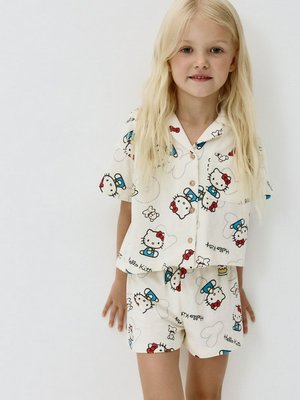 Трикотажная пижама с принтом Hello Kitty, молочный, красный, синий, арт. n/a