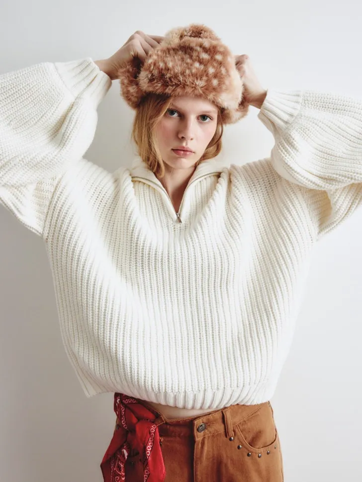 Джемпер с воротником-стойкой на молнии, бежевый, арт. 14923