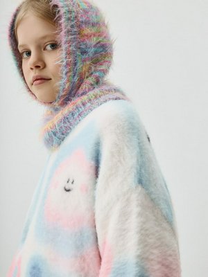 Пушистый капор, цветной, арт. XYZ789