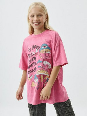 Футболка оверсайз с принтом, розовый, арт. ART_2023_F