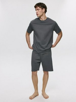 Пижамный комплект из футболки и шорт, темно-серый, арт. Неизвестен