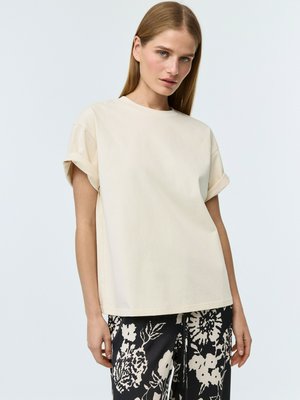 Футболка KATE OVERSIZE FIT, арт. 15013