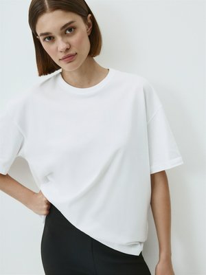 Футболка MIRA OVERSIZE FIT, арт. 15020