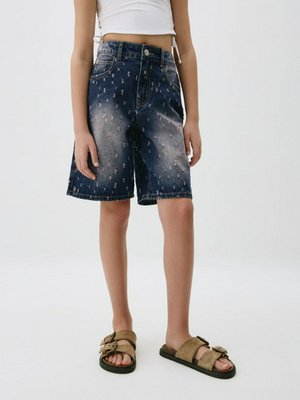 Джинсовые шорты-бермуды с потертостями, арт. 15075