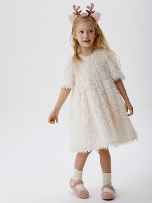 Нарядное пышное платье с эффектом перьев, арт. 15271