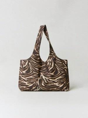 Сумка-шоппер с анималистичным принтом, коричневый, бежевый, арт. Не указан