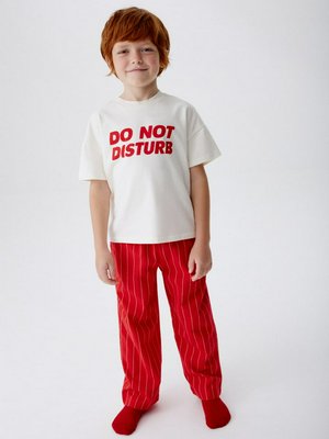 Пижама с принтом, красный, бежевый, арт. 0001