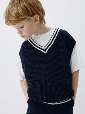 Вязаный жилет детский, арт. 1547