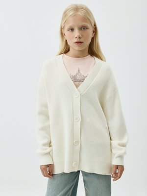 Базовый вязаный кардиган, белый, арт. bvk001