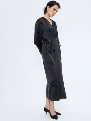 Сатиновое платье миди с пайетками, черный, арт. б/н