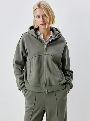 Толстовка оверсайз из футера, оливковый, арт. 15635