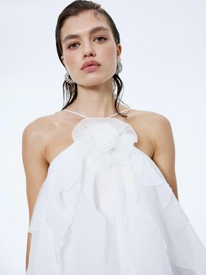 Объемный топ с воланами из органзы, белый, арт. 15650