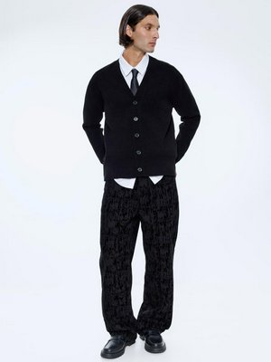 Джинсы STRAIGHT FIT с бархатной текстурой, черный, арт. art12345