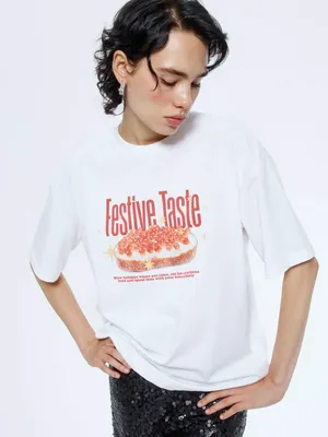 Футболка оверсайз с принтом и патчем, арт. 15748