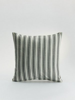 Чехол для декоративной подушки в полоску, белый, черный, арт. без артикула
