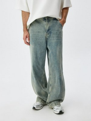 Джинсы Relaxed fit