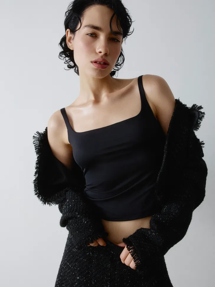 Укороченный топ SELA Young, черный, арт. 17131