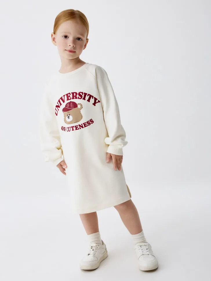 Платье-толстовка с принтом и вышивкой для девочек, бежевый, арт. 1867