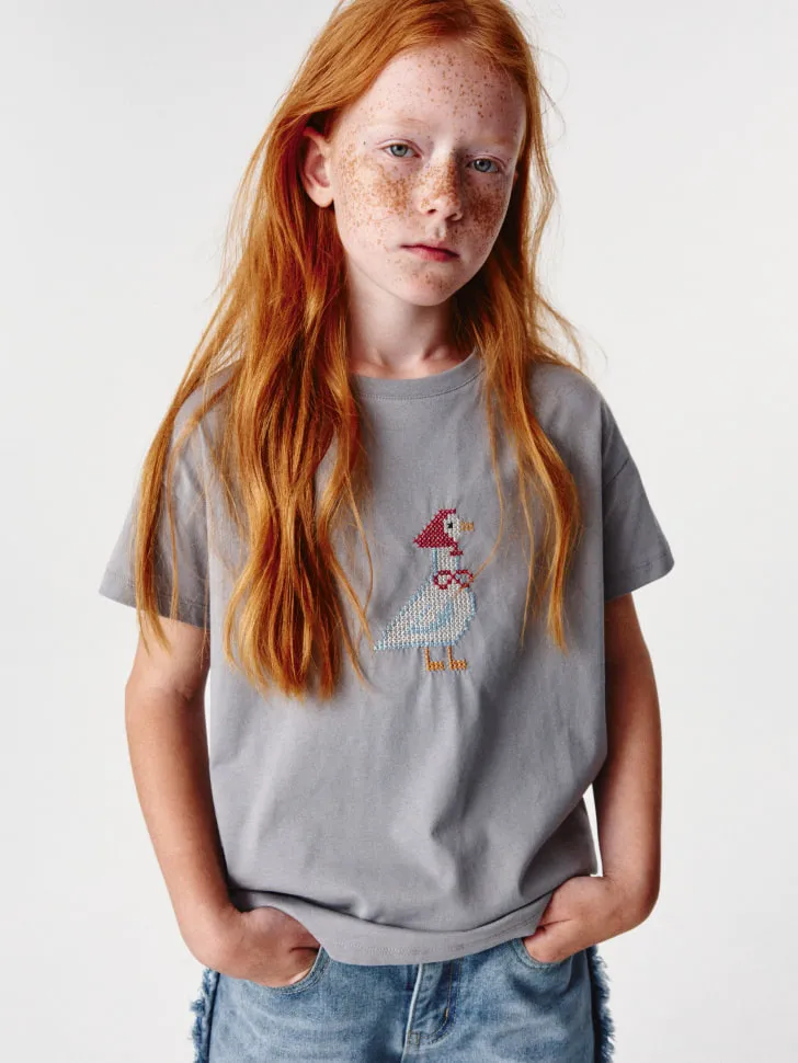 Футболка с вышивкой для девочек, серый, арт. 2478