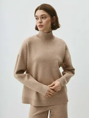 Вязаный свитер с воротником-стойкой, арт. 2552