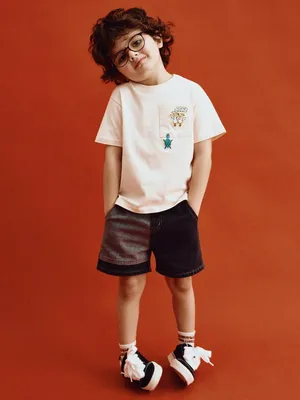 Футболка с нашивками для мальчиков, не указан, арт. 2939