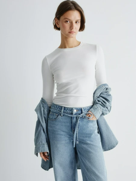 Базовый лонгслив в рубчик, белый, арт. 12345