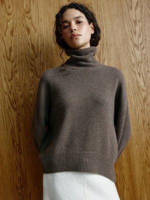 Вязаный джемпер из шерсти и кашемира, арт. 3206