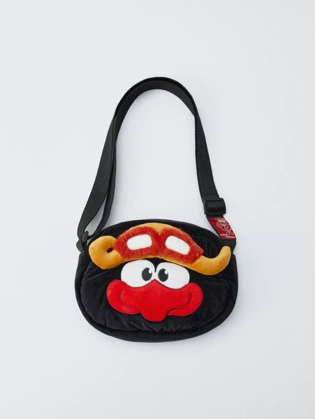 Сумка через плечо SELA x Смешарики, черный, арт. 33020