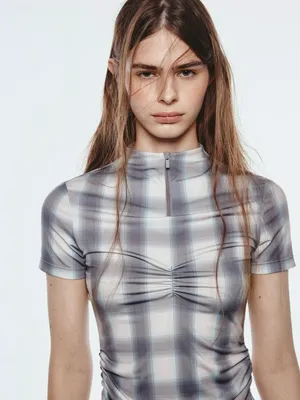 Футболка Sela Young на молнии, арт. 34170