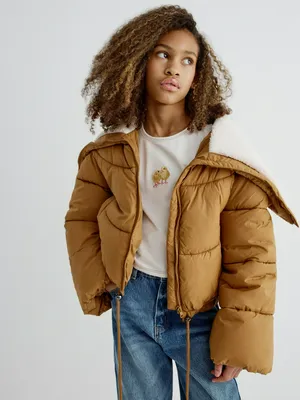 Короткая куртка с объемным воротником Sela, арт. 35016