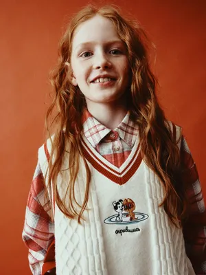 Вязаный жилет SELA x Союзмультфильм для девочек, арт. 35618