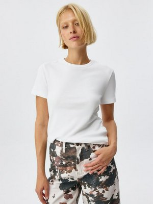 Футболка KIRA SLIM FIT