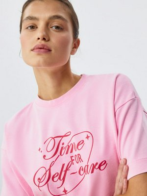 Футболка оверсайз с принтом и эффектом стирки, арт. 3575