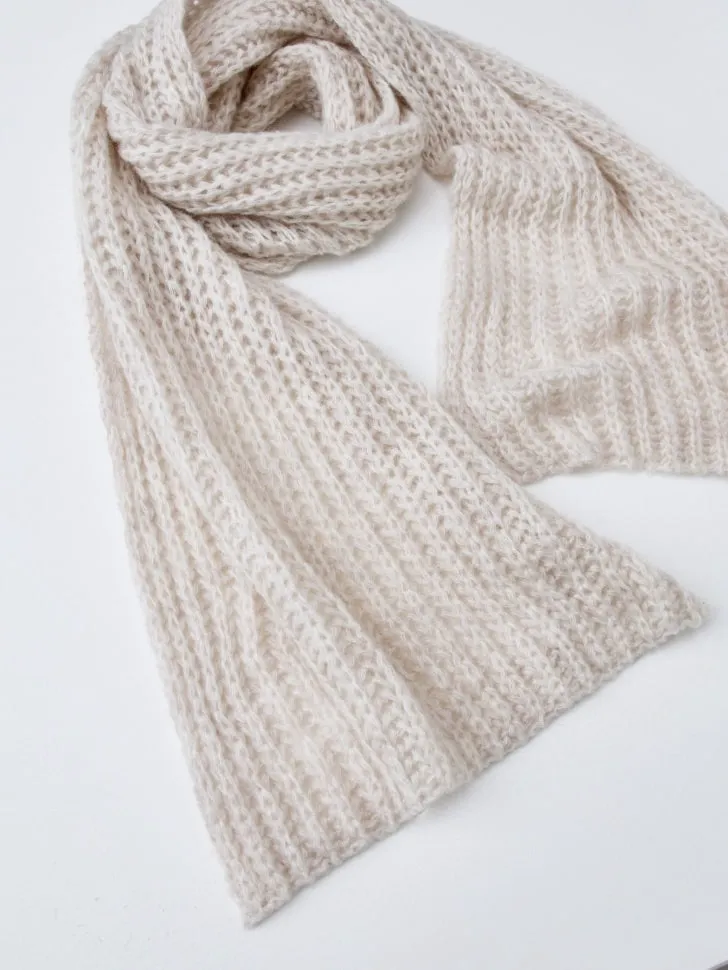 Шарф крупной вязки с шерстью и мохером, бежевый, арт. 3601