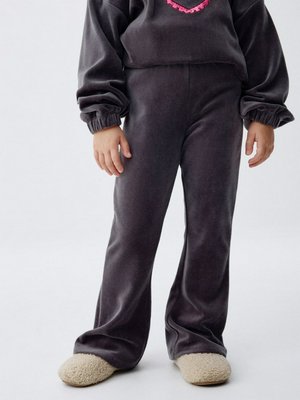 Велюровые брюки клеш для девочек, арт. 3731