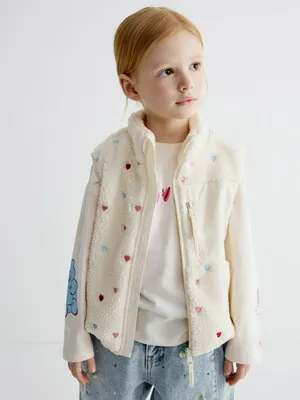 Жилет Sela из искусственного меха с вышивкой, арт. 37765